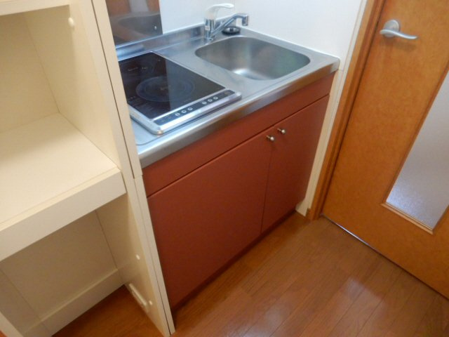 レオパレスあわののキッチン