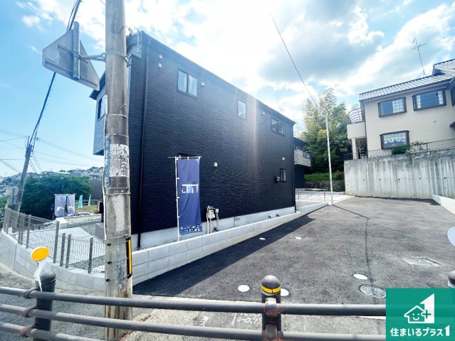 5日(土)6日(日)現地ご見学可能！宝塚市花屋敷つつじガ丘　全2邸の外観|お客様に長く安心して住んでいだだける事にこだわった家づくり！住んでからのアフターサービスにもしっかりと取り組んでいます！