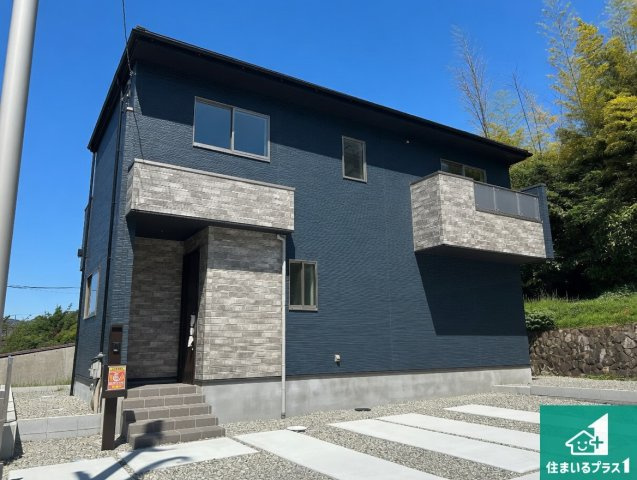 ■宝塚市花屋敷つつじガ丘　第1期　新築一戸建ての外観|お客様に長く安心して住んでいだだける事にこだわった家づくり！住んでからのアフターサービスにもしっかりと取り組んでいます！