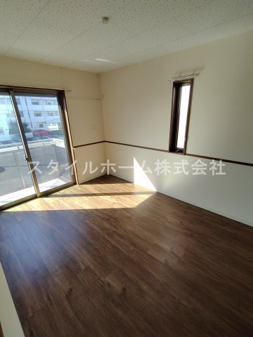 すみ家豊川駅前の寝室