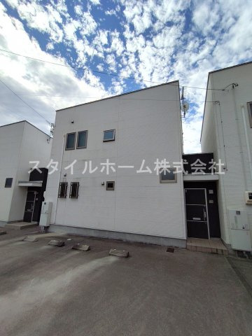 すみ家豊川駅前