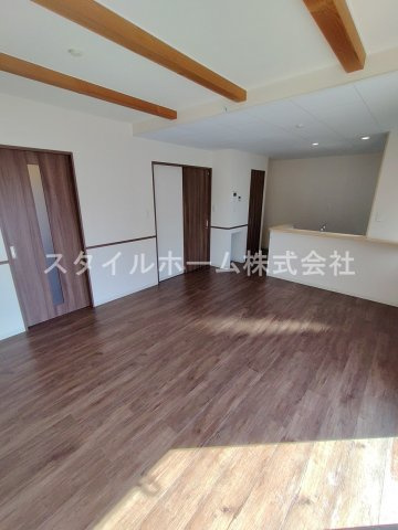 すみ家豊川駅前の居間・リビング