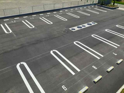 【駐車場】 | セレーノ | 車をお持ちの方に嬉しい駐車場付きの物件です