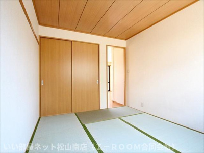 【和室】 | ソレジオ南梅本