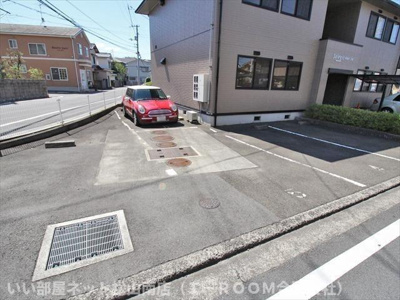 【駐車場】 | ソレジオ南梅本