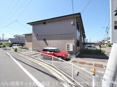 【駐車場】 | ソレジオ南梅本