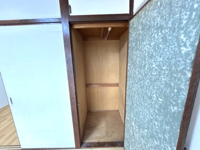 甲南灘コーポラスの収納