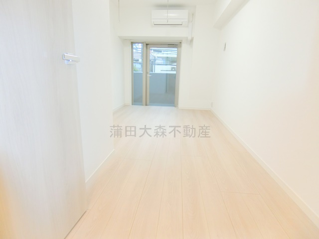 プレール・ドゥーク池上Ⅱの居間・リビング|洋室7帖