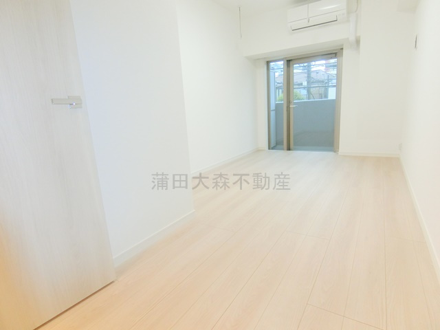 プレール・ドゥーク池上Ⅱの居間・リビング|洋室7帖