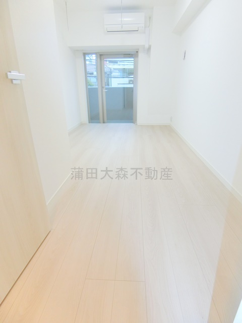 プレール・ドゥーク池上Ⅱの居間・リビング|洋室7帖