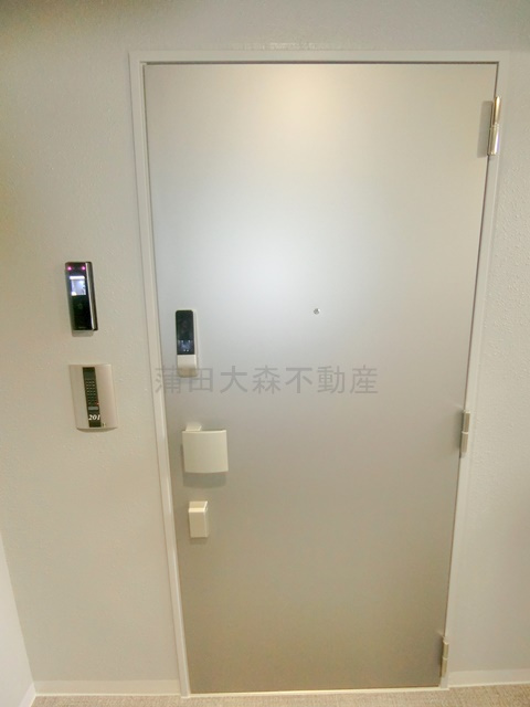 プレール・ドゥーク池上Ⅱの玄関