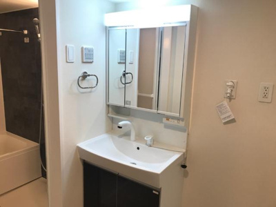 【洗面所】 | グランレジデンス | 洗髪洗面化粧台