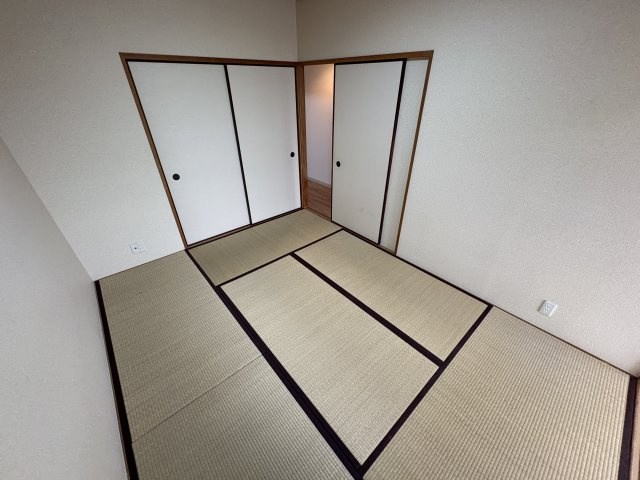 グリーンハウス大石の和室