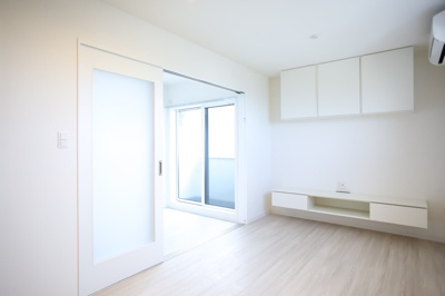 【居間・リビング】 | Lila城野 | 写真は類似です。