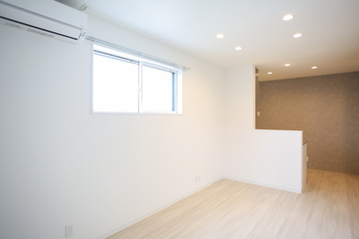 【居間・リビング】 | Lila城野 | 写真は類似です。