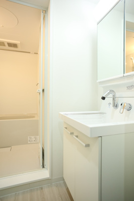 【洗面所】 | Lila城野 | 写真は類似です。