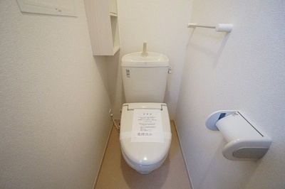 【トイレ】 | シャイン戸畑 | ゆったりとした空間のトイレです