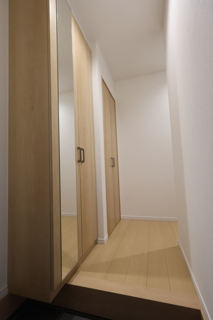 ＩＮＤＩＧＯ　ＢＡＳＥの玄関