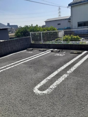 【駐車場】 | ヴィーダフェリスⅠ | 駐車場完備です