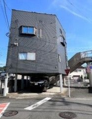 入間鍵山ハイツの駐車場