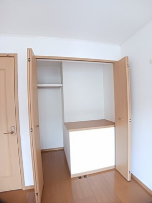 【収納】 | サニー・レジデンス橋本Ⅰ | 専用の収納スペースです