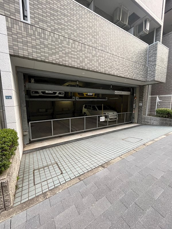 エスリード三宮第２の駐車場