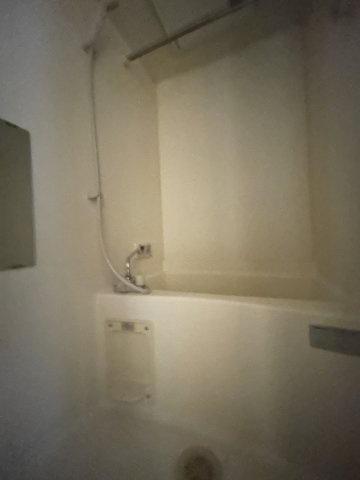 ディナスティ神戸元町通の浴室