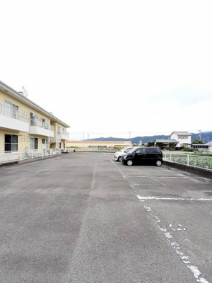 【駐車場】 | サン・シティ