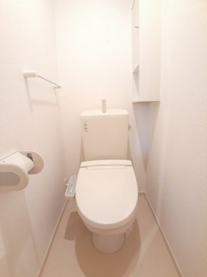 【トイレ】 | プランテーション | 落ち着いた色調のトイレです