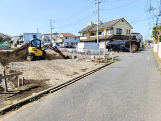 【前面道路含む現地写真】 | 国立市富士見台1丁目　全2棟　1号棟【今なら土地売りも可】