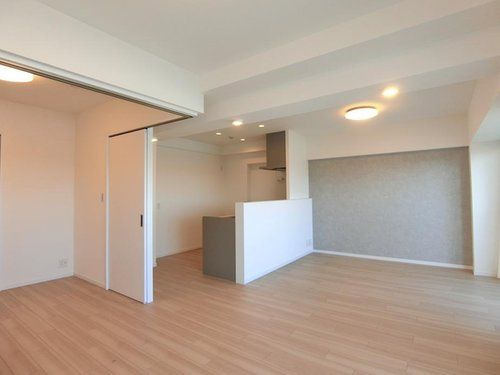 ネオコーポ武庫川の居間・リビング