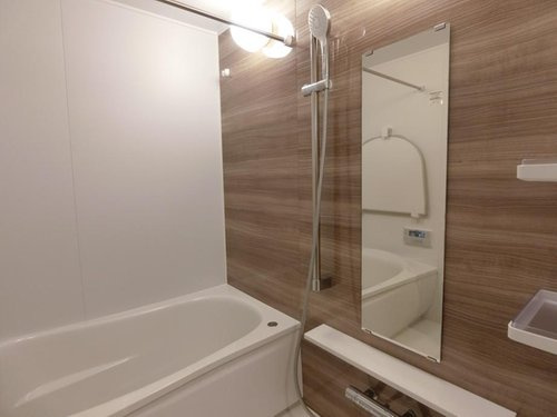 ネオコーポ武庫川の浴室