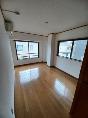 【寝室】 | 花善ビル