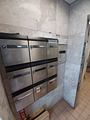 【ロビー】 | 花善ビル