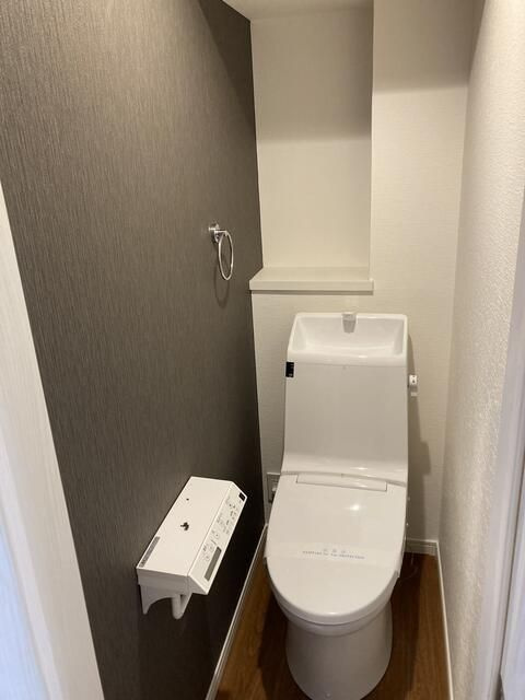 アドホックタウン神大寺のトイレ