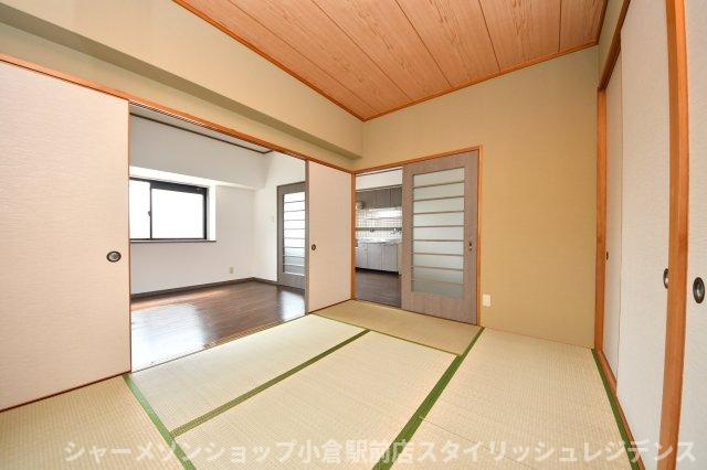 ニューエバーグリーン小倉の和室