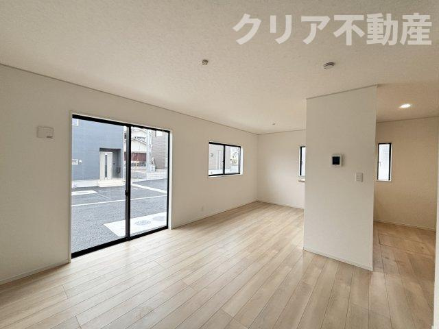 【居間・リビング】 | 高崎市金古町第16　4号棟平屋