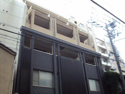 プリモフィオーレ室町の外観