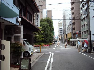 プリモフィオーレ室町の地図|前面道路