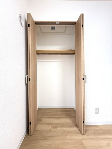 エバ・メゾン本郷通リーヴ・ノールの収納