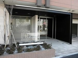 アルテシモイズムのエントランス