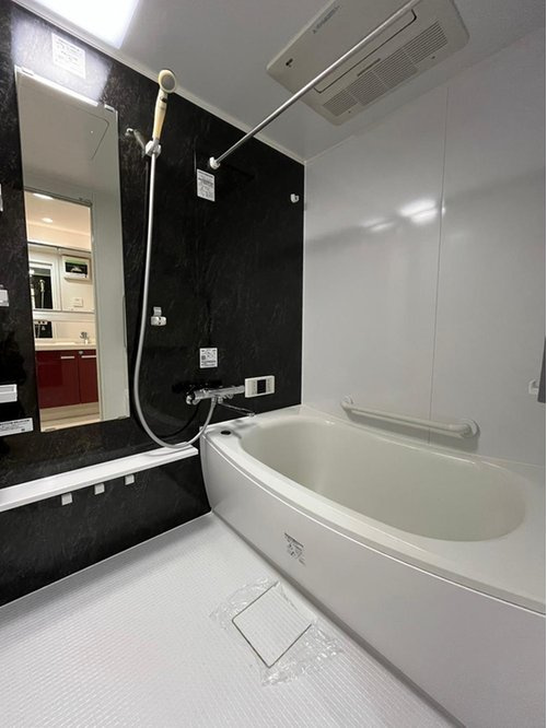 ルイシャトレ香櫨園の浴室