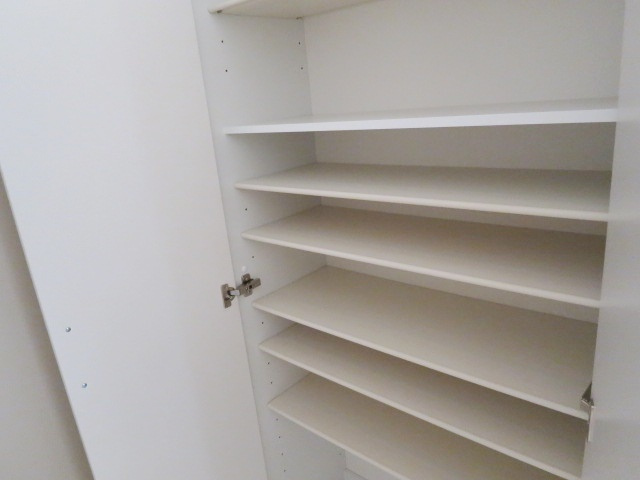 リブリ・桜レジデンスの収納|シューズボックスです！