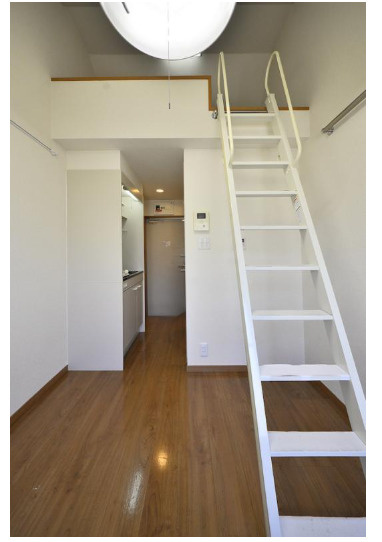 フェリスクラウンの玄関