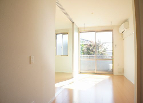 アストール Ｃの居間・リビング