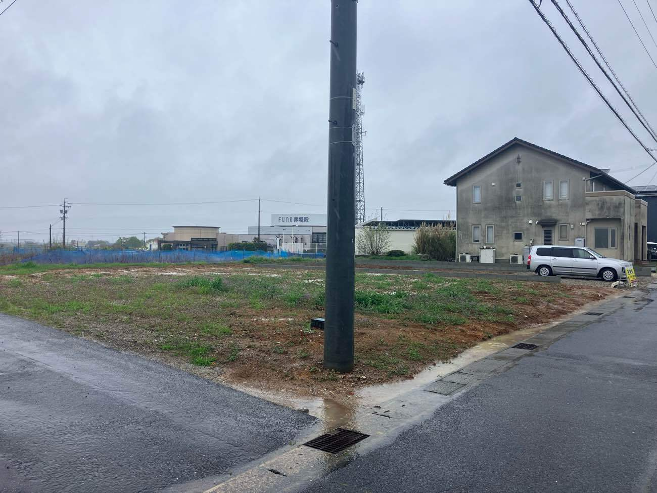【前面道路含む現地写真】の画像