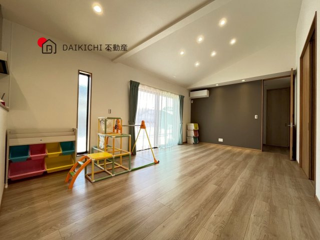 【居間・リビング】 | 加須市南篠崎　中古戸建　