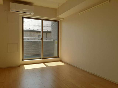 【居間・リビング】 | レジデンス南大塚 | 居室・リビング