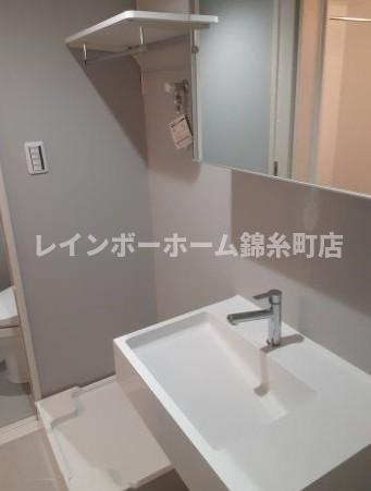 CRASTINE金町2丁目の洗面所
