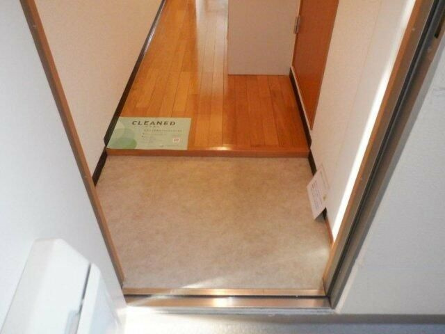 指扇駅前プラザの玄関